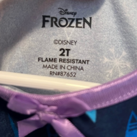 Disney Frozen Anna and Elsa Toddler Girl's Nightgown - Picture 3 of 4
